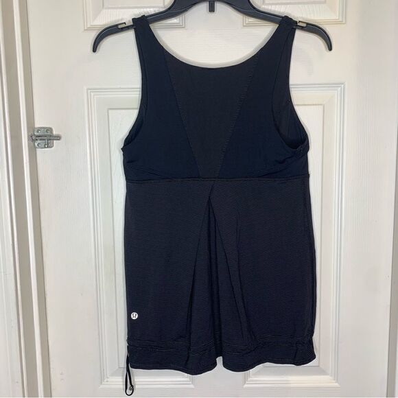 Lululemon Run Ta Ta Topper Tank Top Black Luxtreme Drawstring Waist Size 8 - Picture 3 of 8